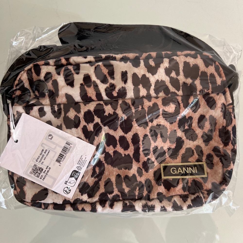 GANNI Leopard Recycled Tech Festival Zip Crossbody Bag